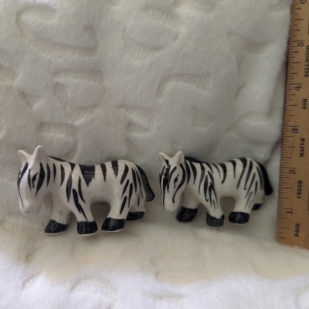 Vintage salt and pepper zebra